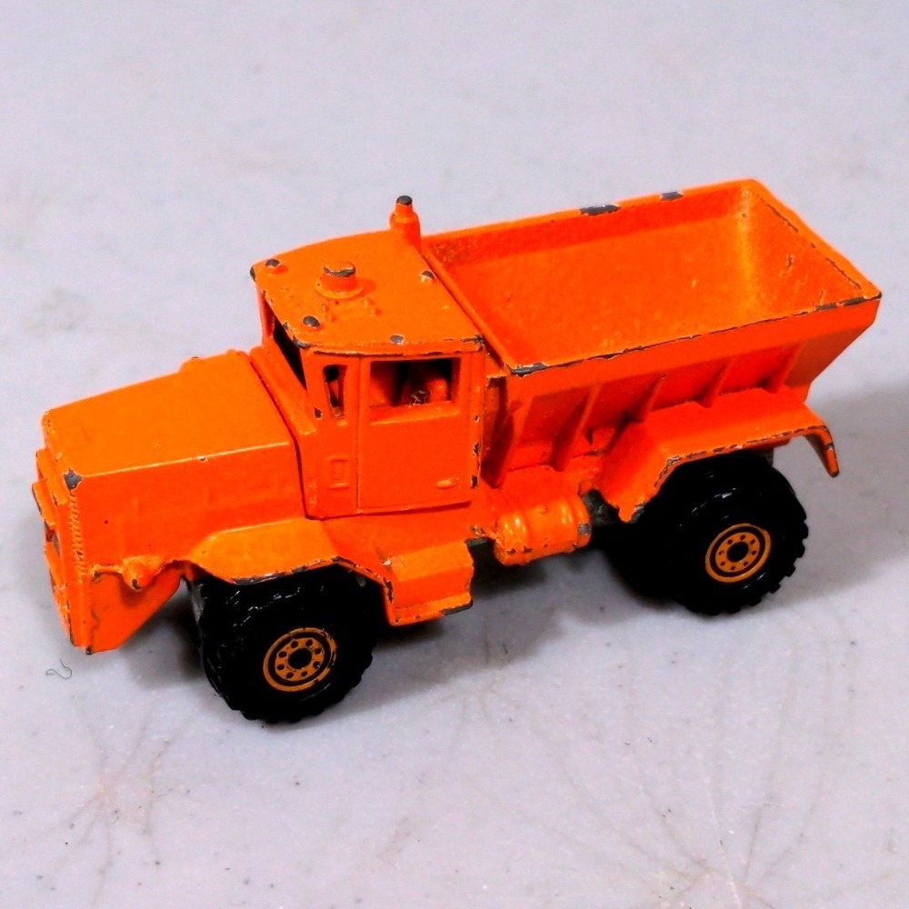 Vtg Hot Wheels Dump Truck Orange 1983 Mattel Diecast Construction Toy Vehicle